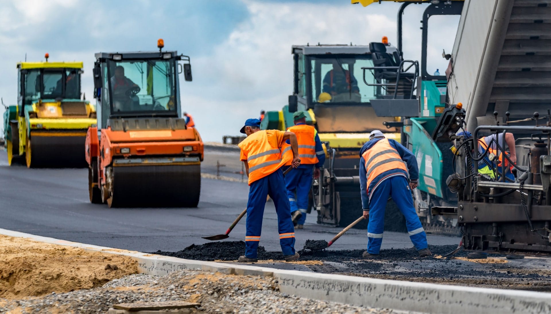 Reliable asphalt construction services in San Jose, CA for various projects.
